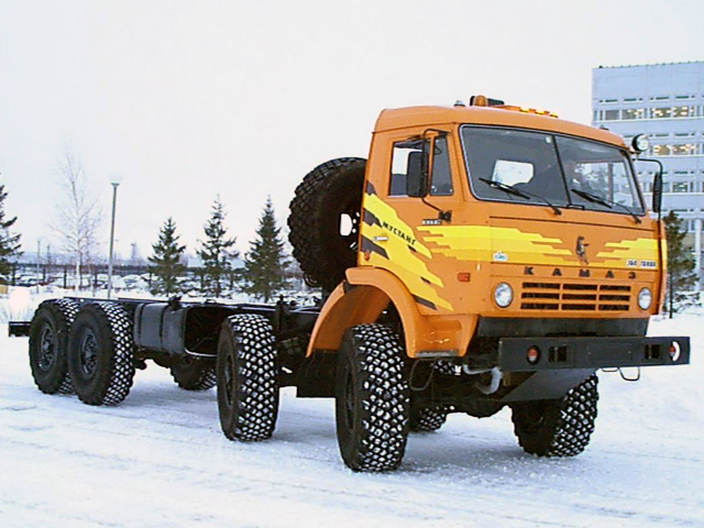 КАМАЗ-6350 Мустанг